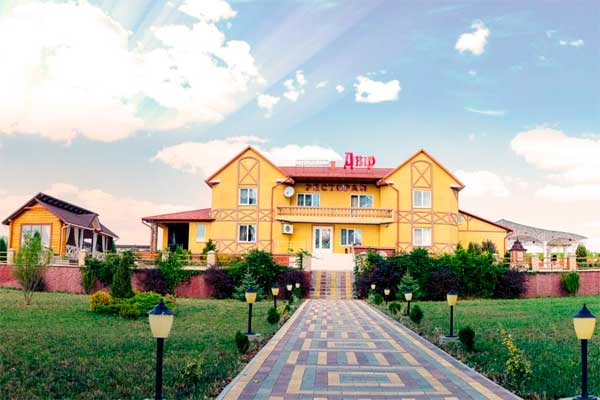 kelmentsy-restoran-panskyi-dvir